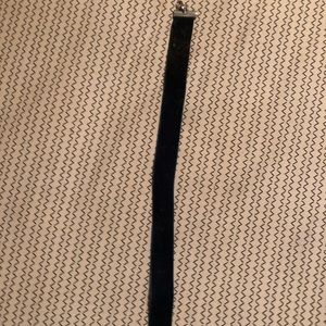 dark blue velvet choker